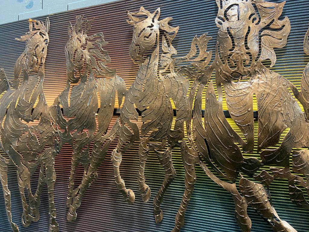 Royal Gallop – Premium 7 Horses Metal Wall Art with LED Illumination